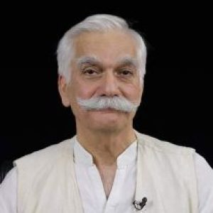 تصویر ایرج میرزاعلیخانی